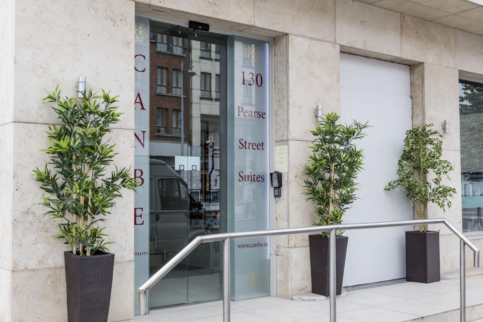 Pearse Street Suites Dublín Exterior foto
