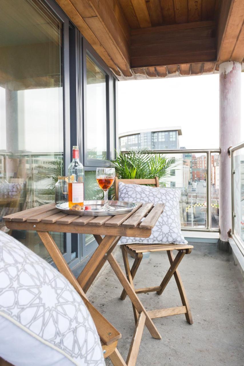 Pearse Street Suites Dublín Exterior foto