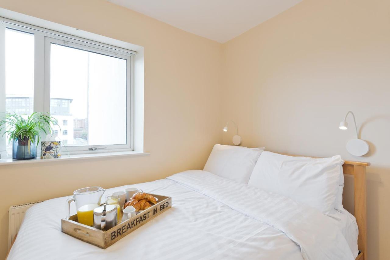 Pearse Street Suites Dublín Exterior foto
