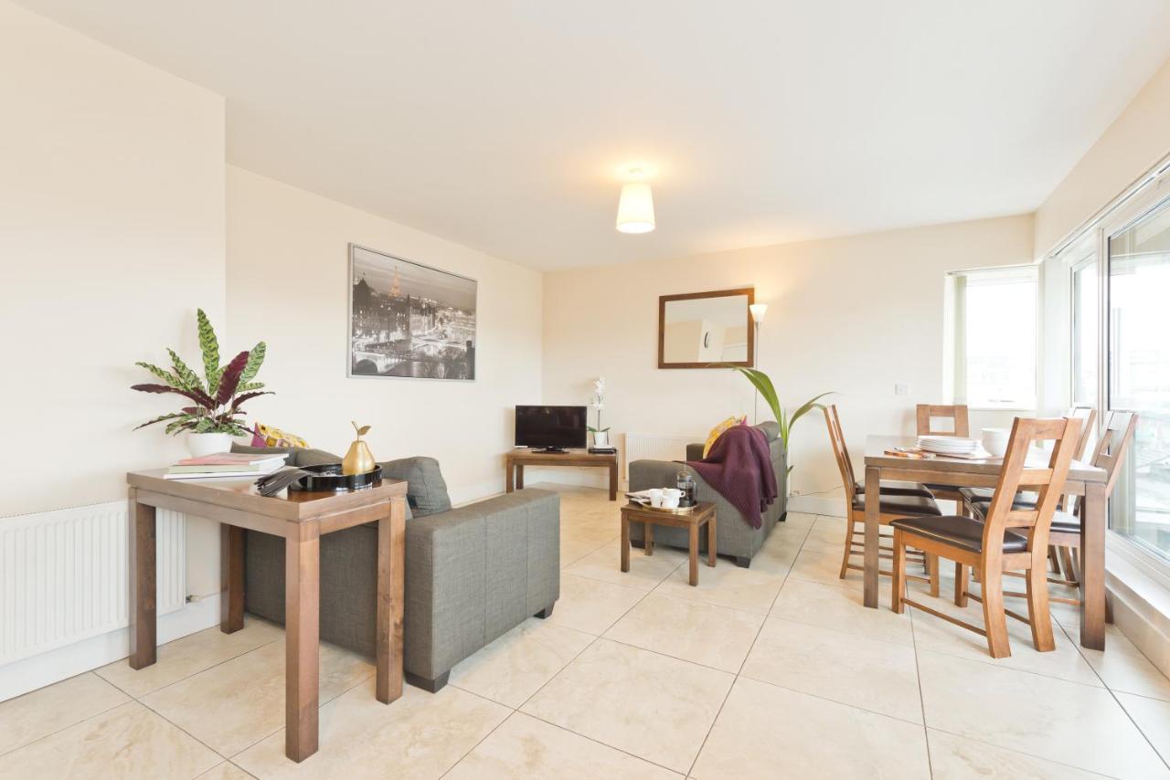 Pearse Street Suites Dublín Exterior foto